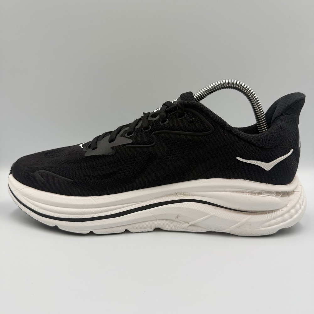 Hoka One One Clifton 10 Women's Size 10 Black White Running Shoes Sneakers - Picture 2 of 9